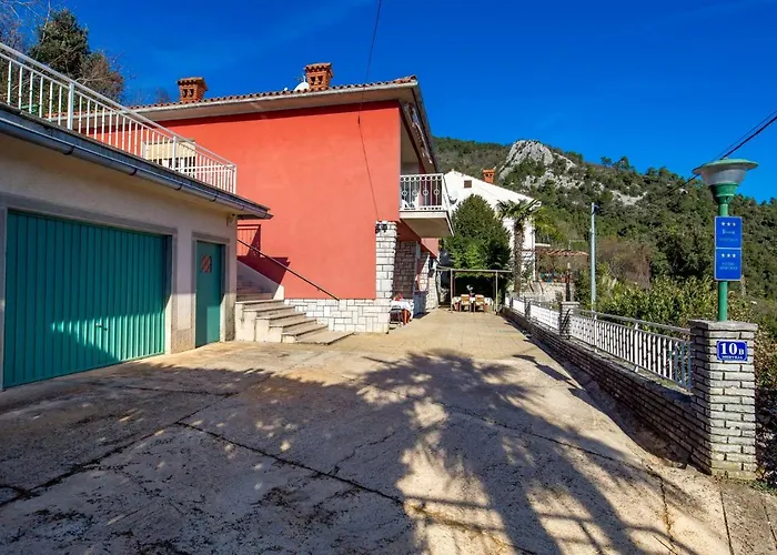 Rina Appartement Medveja